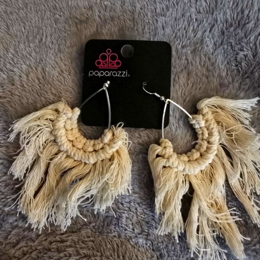 NWT! Paparazzi Stylish Beige Fringe Earrings! Bohemian Flair!